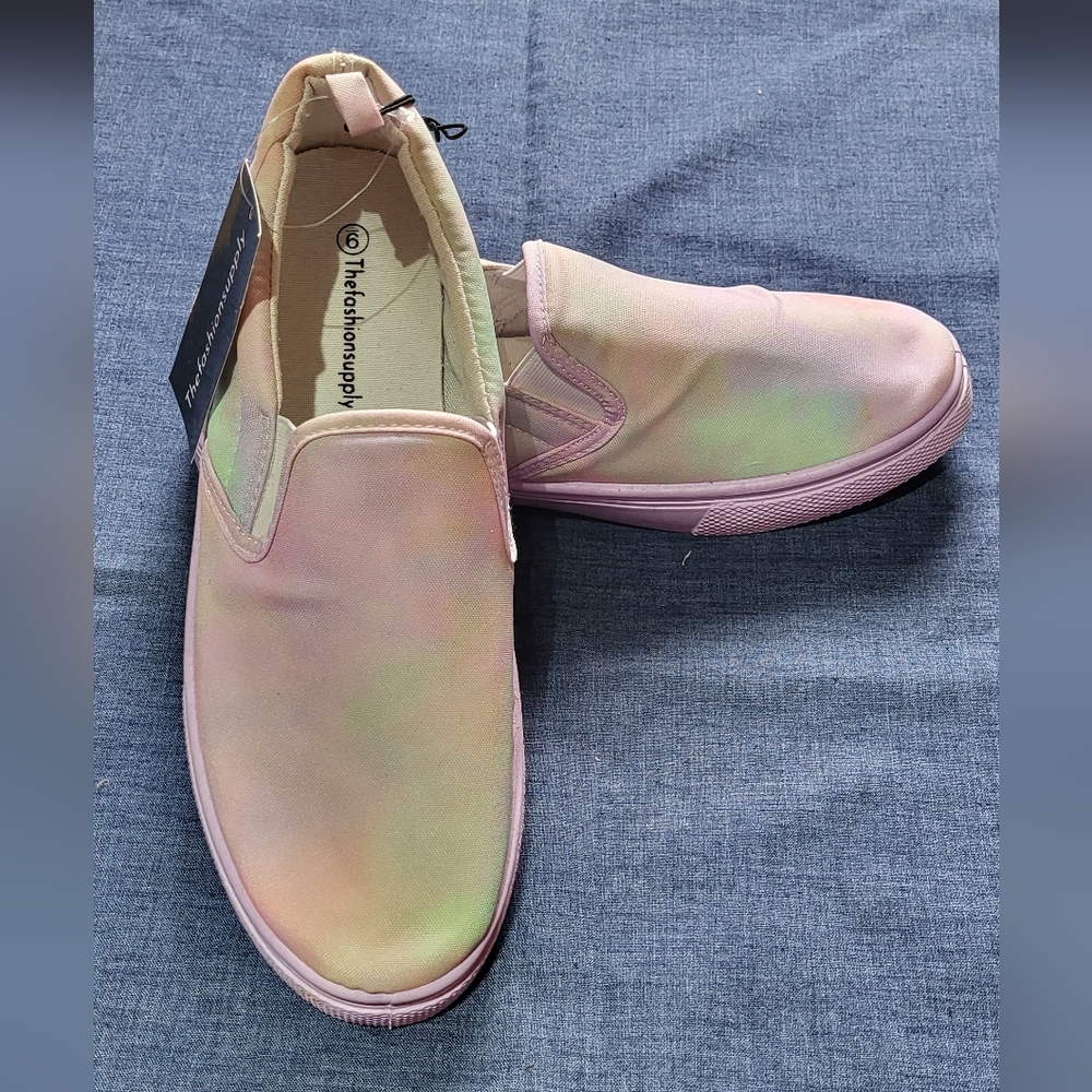 Vintage Tiffany tie dye shoes size 9 NWT